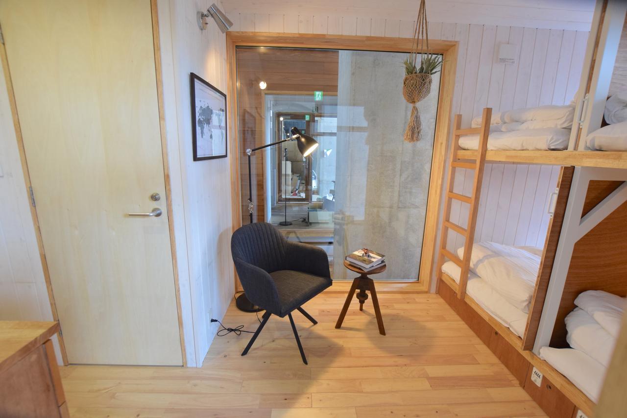 Tinys Yokohama Hinodecho Hostel Exterior photo