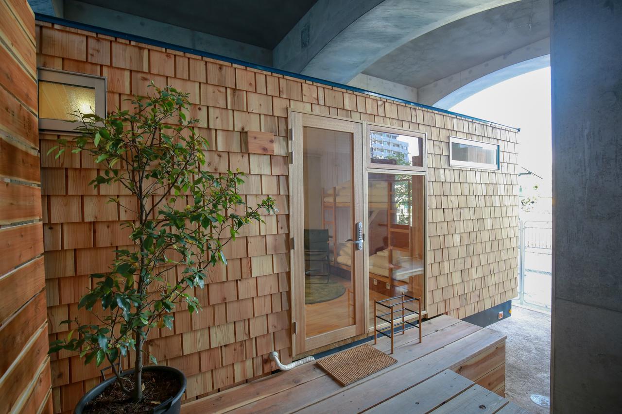 Tinys Yokohama Hinodecho Hostel Exterior photo